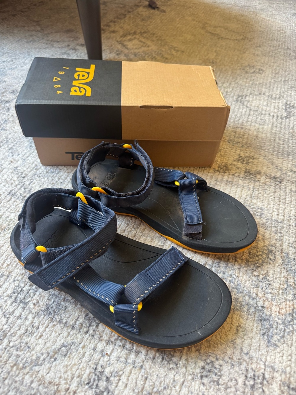 Teva sandals youth